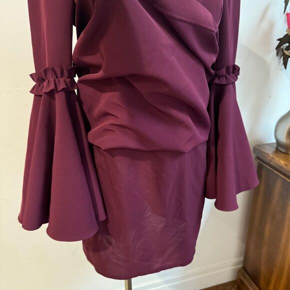 Milly | Women's Cady Bell Sleeve Dress in Wine, Size 0 - Picture 9 of 12